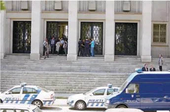  ??  ?? Tribunal da Relação do Porto está a decidir extradição do suspeito