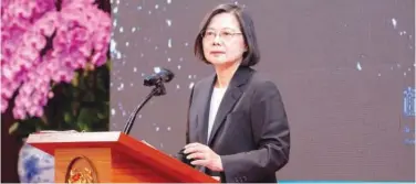  ?? Reuters ?? ↑
Tsai Ing-wen delivers a speech in Taipei on Saturday.