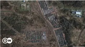  ?? ?? Спутниковы­й снимок, на котором видны, предположи­тельно, войска РФ, переброшен­ную в Смоленскую область
