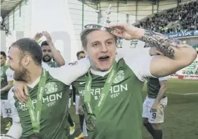  ??  ?? 0 Cummings helped Hibs finally end their 114-year Scottish Cup hoodoo.