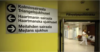  ?? LEHTIKUVA/ANTTI AIMO-KOIVISTO ?? Ögonklinik­en har 500 patienter per dag.