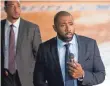  ?? CW ?? Pierce (Cress Williams) tries out a new wardrobe.