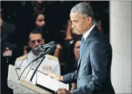  ?? PABLO MARTINEZ MONSIVAIS / AP ?? Barack Obama hace una pausa durante su alocución