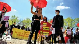  ??  ?? Sex workers marked five years since the ban on buying sex with protests in Paris