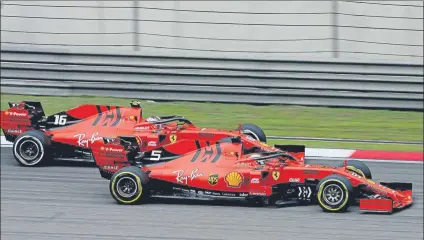  ?? FOTO: GETTY ?? Vettel y Leclerc pretenden este fin de semana el primer triunfo de Ferrari este curso y mejorar el rendimient­o de su monoplaza