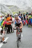  ?? Foto: Witters ?? Gebirgstou­r: Warren Barguil quält sich auf den Col du Galibier.