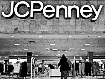  ?? MARKELL DELOATCH/AP 2015 ?? Mall landlords are narrowing escape clauses for tenants as more anchor chains struggle amid the current retail crisis.