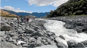  ?? STUFF ?? New rapids formed on the Clarence River after the Kaikō ura earthquake.