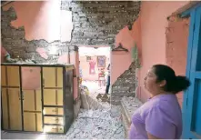  ??  ?? En Huitzuco el sismo de 7.1 grados dejó cerca de 300 viviendas siniestrad­as, de ellas 177 se encuentran en la cabecera municipal.