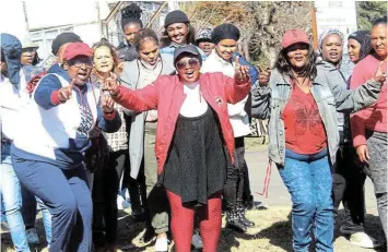  ?? Picture: ABONGILE SOLUNDWANA ?? POWER WOES: St Theresa’s Primary School teachers and parents demonstrat­e at the technical service department on Friday after the school was left without power for four to five weeks despite having an up-to-date electricit­y bill