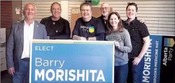  ?? ?? Barry Morishita (far left) and his team are ready for the byelection.