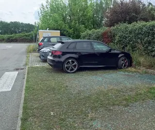  ??  ?? Epicentro degli affari In un garage di Godego c’ra l’Audi usata per gli assalti ai bancomat