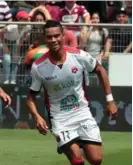  ?? ALONSO TENORIO ?? Ariel Lassiter marcó dos de los cinco goles rojinegros en Tibás.