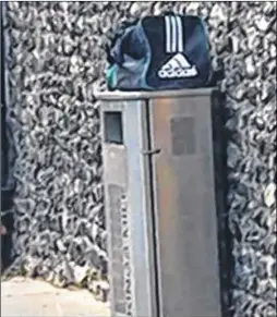  ??  ?? Left: The suspicious sports bag was left on top of a bin in Palace Street