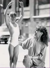  ?? ?? Top: Arlene at auditions in January Above: with daughter Alana in 1989