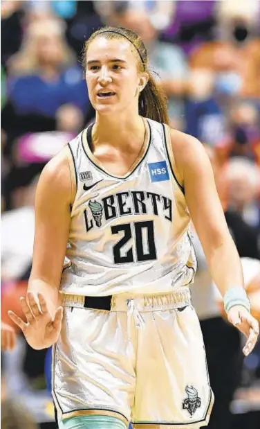  ?? AP ?? Sabrina Ionescu and Liberty are heading to Phoenix for first-round playoff against Mercury.