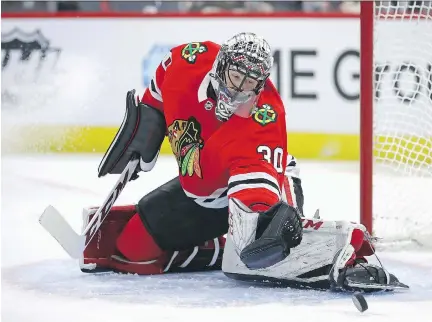  ?? JONATHAN DANIEL/GETTY IMAGES ?? Chicago Blackhawks goalie Jeff Glass is finally getting his chance to play in the NHL after being drafted in 2004.