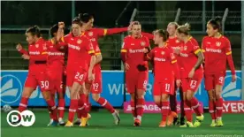  ??  ?? Auf dem richtigen Weg: Die Frauen von Bayer Leverkusen