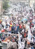  ?? Harmeet Sodhi ?? Arvind Kejriwal at a road show in Patiala on Friday with AAP’S candidate for the seat, and party Lok Sabha MP Bhagwant Mann.