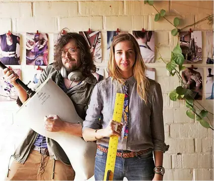  ??  ?? Inés Cuatrecasa­s and Marc Oliver Sancho, designers from Barcelona who are based in Rwanda,moved to Kigali to found the MilleColli­nes brand.