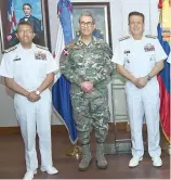  ?? F.E. ?? Ministro de Defensa Carlos Día Morfa junto a delegación de Colombia.