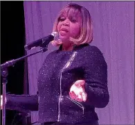  ??  ?? Recording artist Deniece Williams performs.