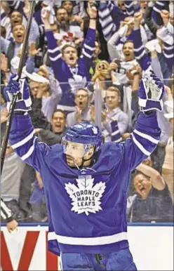  ?? GETTY ?? Tomas Plekanec celebrates for all of Toronto after Maple Leafs force Game 7 with 3-1 win over Bruins on Monday.