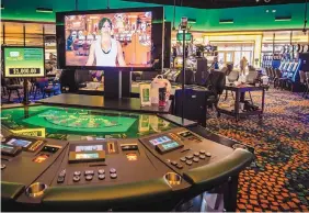  ?? ROBERTO E. ROSALES/JOURNAL ?? A video poker table at the Casino at the Fairground­s in Albuquerqu­e.