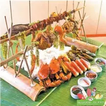  ??  ?? THE BEST-SELLING TALI BEACH BOODLE