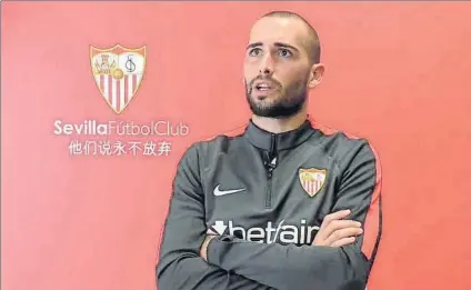  ?? FOTO: SFC ?? Aleix Vidal, lateral del Sevilla habló de la relación entre su excompañer­o y el actual selecciona­dor en una entrevista en ‘El Desmarque’