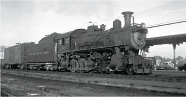  ??  ?? Left: M-class 4-8-0 382 prepares to leave Bristol station with N&W’s Abingdon Branch mixed train, known as the “Virginia Creeper,” on June 30, 1956.