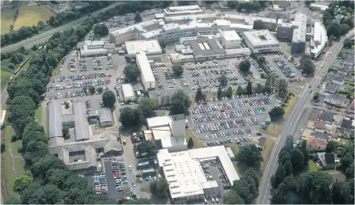  ?? Picture: Mike Walters ?? Hospitals in west Wales, including Carmarthen’s Glangwili Hospital, are ‘under extreme pressure’ due to high transmissi­on levels of Covid-19, according to Hywel Dda University Health Board.