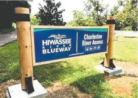  ?? PHOTO CONTRIBUTE­D BY THE SOUTHEAST TENNESSEE DEPARTMENT OF TOURISM ?? This sign at the access site in Charleston, Tenn., will be unveiled Thursday. It will be the first of four installed by the Hiwassee River.