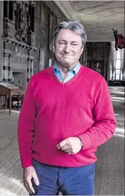  ??  ?? Surrounded by splendour: Alan Titchmarsh