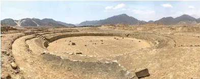  ??  ?? Panoramic view of the Caral archaeolog­ical complex, in Supe, Peru. — AFP photos