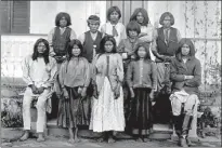  ?? PHOTO COURTESY OF CARLISLE - WWW.ARMY.MIL PHOTOS PROVIDED TO CHINA DAILY; ?? From left: A group of American Indian children as they arrived at Carlisle Indian Industrial School in 1887; the same group of Indian children after four months at Carlisle. Student body assembled in the Carlisle school grounds.