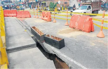  ?? Foto: Cortesía / La Opinión ?? Transporta­dores de Ocaña temen el colapso de la estructura./