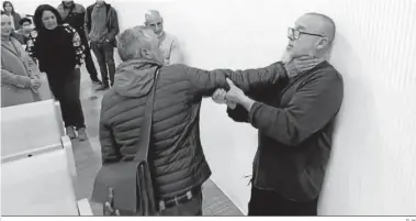  ?? G. H. ?? Simulación de una agresión impartida en el curso a los sanitarios de Granada.