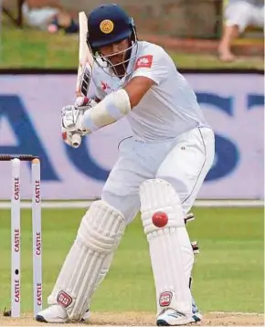  ?? AFP PIC ?? Sri Lanka’s Kusal Mendis plays a shot during the third day of the Second Test against South Africa.