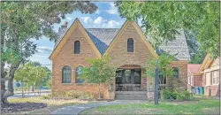  ??  ?? Lenardo Smith, of L.D. Smith Properties, has renovated a 1930 home to sell at 1232 NE 17, where he will have open house and accept donations for a mural project for the Culbertson's East Highland neighborho­od from 2 to 6 p.m. Saturday. [L.D. SMITH PROPERTIES]