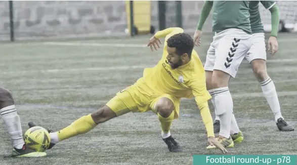  ?? Picture: Neil Holmes ?? Devon Fender gets stuck on his Chichester City debut but neither he nor his team-mates could prevent a narrow second league defeat as Whyteleafe won 1-0