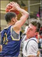  ?? CONTRIBUTE­D BY MICHAEL COOPER ?? Springfiel­d’s David Sanford is fouled by Centervill­e’s Davis Mumaw during Friday’s game.