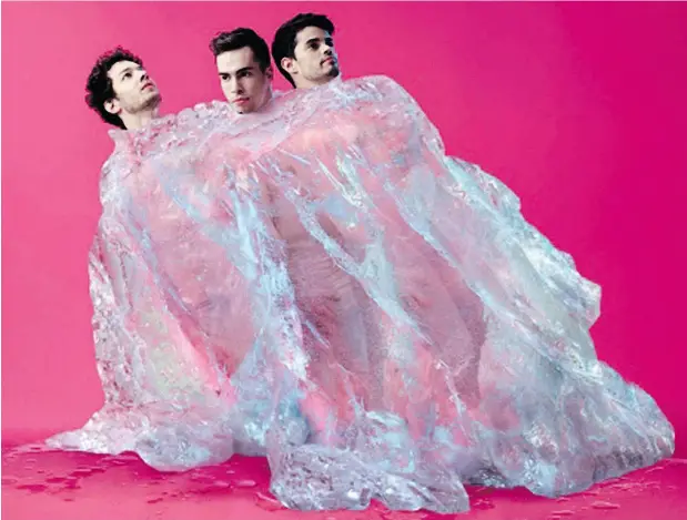  ?? SASHA ONYSHCHENK­O ?? This is the promotiona­l photo for the ballet Femmes, featuring dancers James Lyttle, Matthew Duff and Ruben Julliard. The new ballet, now to be called Parlami d’Amore, has been criticized over its marketing language and because its three choreograp­hers...