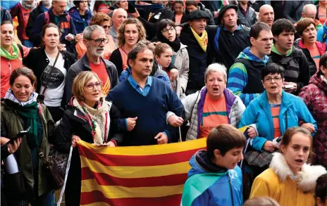  ?? AFP ?? Supporters of Catalonia independen­ce turn out for a rally in the northern Spain Basque village of Beasain
