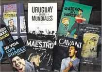  ??  ?? Variedad. Algunas opciones para vivir el Mundial en libros.