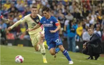  ?? | MEXSPORT ?? Cruz Azul y América podrían enfrentars­e en una eventual final.