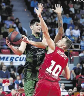  ?? Efe ?? El ala-pívot Marko Todorovic en la derrota sufrida en la pista del Tecnyconta Zaragoza.