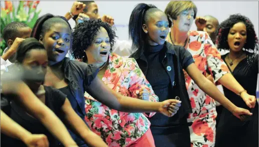  ?? PICTURE: STEVE LAWRENCE ?? ALL TOGETHER: Gauteng Premier Nomvula Mokonyane and Education MEC Barbara Creecy joined performers on stage yesterday as they danced in celebratio­n of the matric results success in Gauteng.