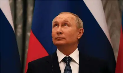  ?? Camus/AFP/Getty Images ?? ‘Vladimir Putin is a proud man, and smart politics by western government­s should offer face-saving gestures.’ Photograph: Thibault