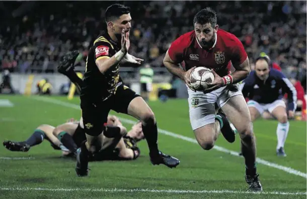  ??  ?? DOUBLE TROUBLE: Scotland’s Tommy Seymour scores his second try for the Lions during the match against the Hurricanes Fraserburg­h Rugby Club will get its 2017-18 season off to an early start with a home game at James Ramsey Park on Saturday against an...